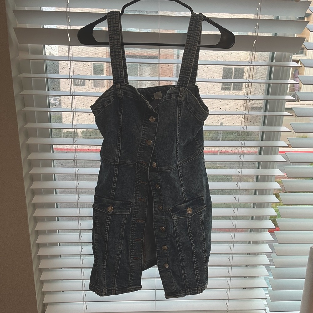 Cute Denim dress!